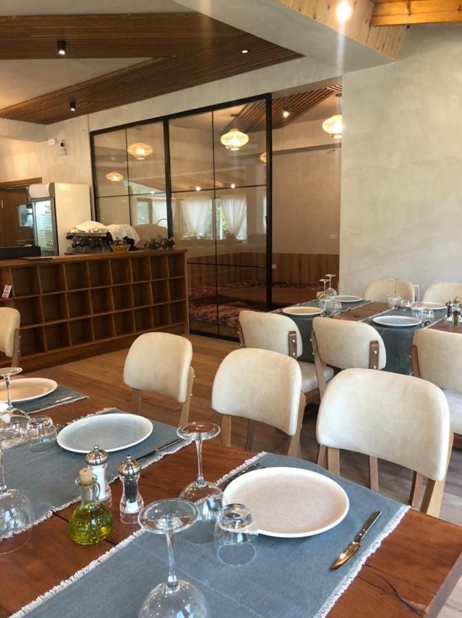 Hotel Restaurant Alpet Theth Exterior foto