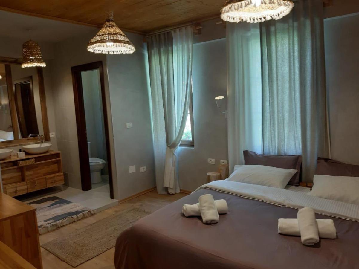 Hotel Restaurant Alpet Theth Exterior foto